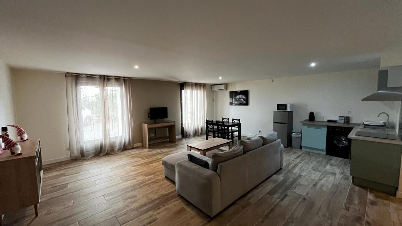 Résidence Rdv avec la Lune - 1 Suite Familial - Appt - et 1 Suite avec jacuzzi Narbona Habitación foto